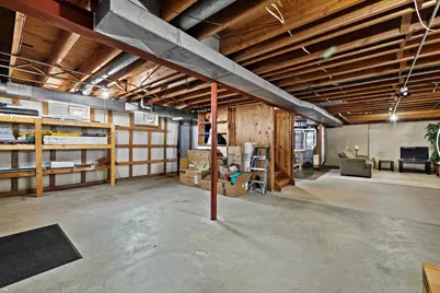 111  Virginia St, Racine, WI 53405 - Photo 24