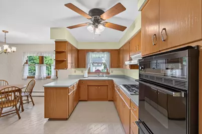 1068  Cedar St, West Bend, WI 53095 - Photo 6