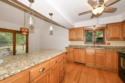 W270N6983  Woodland Oaks Dr, Lisbon, WI 53089 - Photo 14