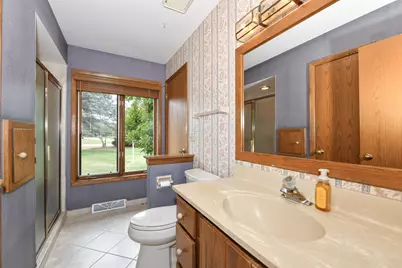 W270N6983  Woodland Oaks Dr, Lisbon, WI 53089 - Photo 22