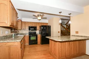 W270N6983 Woodland Oaks Dr, Lisbon, WI 53089 - Photo 10