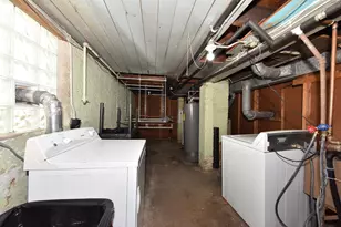3063 S 8th St, Milwaukee, WI 53215 - Photo 20