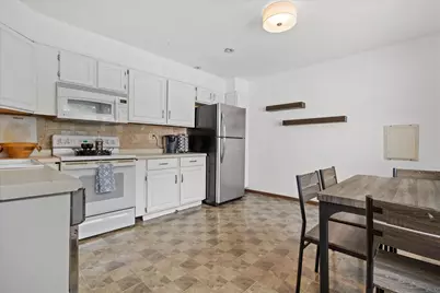 2421 W Bridge St, Milwaukee, WI 53221 - Photo 12