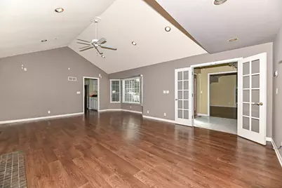 3554  Cranberry Ln, Racine, WI 53404 - Photo 4