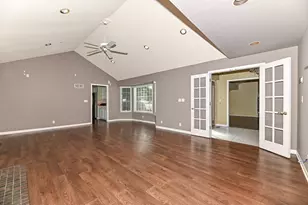 3554 Cranberry Ln, Racine, WI 53404 - Photo 4