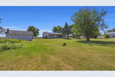 W6973  Kenyon Rd, Byron, WI 53065 - Photo 24