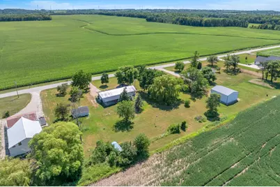 W6973  Kenyon Rd, Byron, WI 53065 - Photo 28