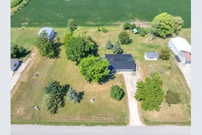 W6973  Kenyon Rd, Byron, WI 53065 - Photo 4