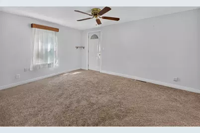 1501  10th St, La Crosse, WI 54601 - Photo 12