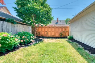 426 N 70th St, Wauwatosa, WI 53213 - Photo 6