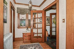 4915 W Woodlawn Ct, Milwaukee, WI 53208 - Photo 4