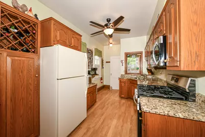 4915 W Woodlawn Ct, Milwaukee, WI 53208 - Photo 20