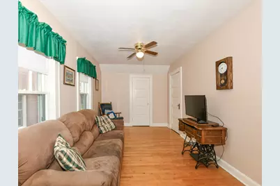 4915 W Woodlawn Ct, Milwaukee, WI 53208 - Photo 26