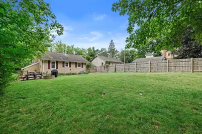 21104  122nd St, Bristol, WI 53104 - Photo 2