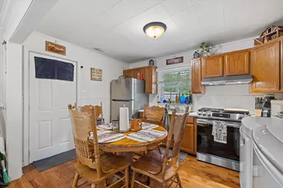 21104  122nd St, Bristol, WI 53104 - Photo 8