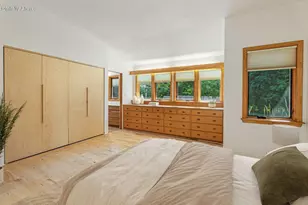 9200 N Tennyson Dr, Bayside, WI 53217 - Photo 16