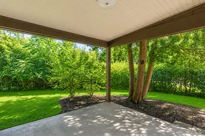 9200 N Tennyson Dr, Bayside, WI 53217 - Photo 22