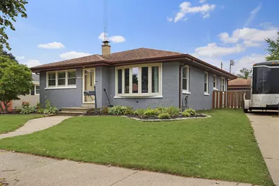 2110  16th Ave, Kenosha, WI 53140 - Photo 1
