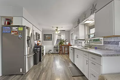 2110  16th Ave, Kenosha, WI 53140 - Photo 4