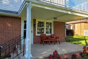9715 W Wisconsin Ave, Wauwatosa, WI 53226 - Photo 16
