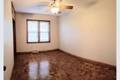 9715 W Wisconsin Ave, Wauwatosa, WI 53226 - Photo 12