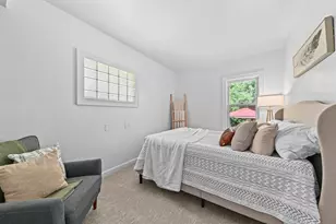 6816 Cedar St, Wauwatosa, WI 53213 - Photo 14
