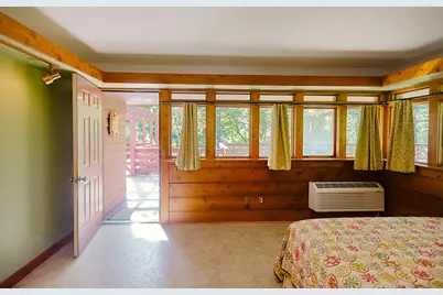 111  Old Darlington Rd, Mineral Point, WI 53565 - Photo 26