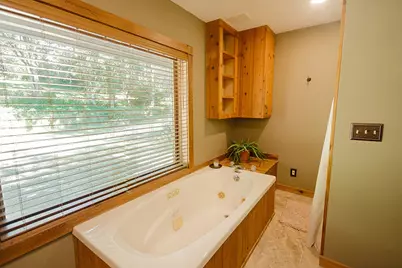 111  Old Darlington Rd, Mineral Point, WI 53565 - Photo 20