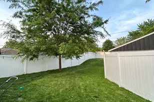 4454 S 1st St, Milwaukee, WI 53207 - Photo 6