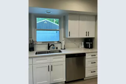 4454 S 1st St, Milwaukee, WI 53207 - Photo 8