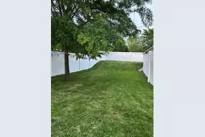 4454 S 1st St, Milwaukee, WI 53207 - Photo 22