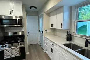 4454 S 1st St, Milwaukee, WI 53207 - Photo 10