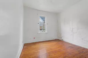 2910 N 17th St, Milwaukee, WI 53206 - Photo 10