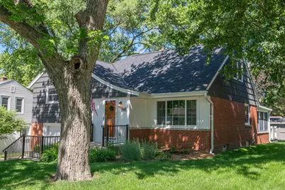10336 W Park Ridge Ave, Wauwatosa, WI 53222 - Photo 32