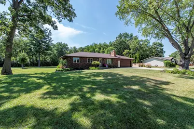 895  School St, Salem Lakes, WI 53170 - Photo 34