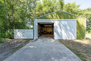 895 School St, Salem Lakes, WI 53170 - Photo 36