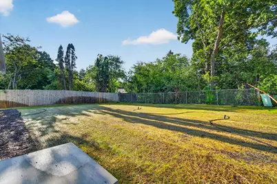 5315  Emstan Hills Rd, Racine, WI 53406 - Photo 22