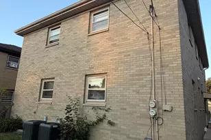 4433 N 68th St, Milwaukee, WI 53218 - Photo 2