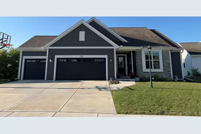 N174W20564  Laurel Springs Cir, Jackson, WI 53037 - Photo 1