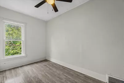 3221 N 20th St #3221 A, Milwaukee, WI 53206 - Photo 24
