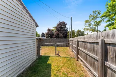 2012  34th St, Two Rivers, WI 54241 - Photo 54