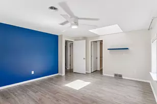 9035 W Morgan Ave, Milwaukee, WI 53228 - Photo 24