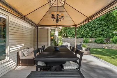 11221 W Drake Ln, Franklin, WI 53132 - Photo 52