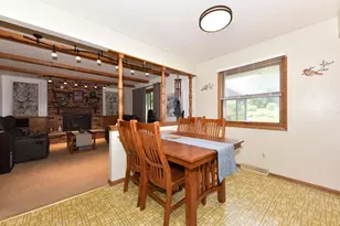 2751 N 118th St, Wauwatosa, WI 53222 - Photo 16