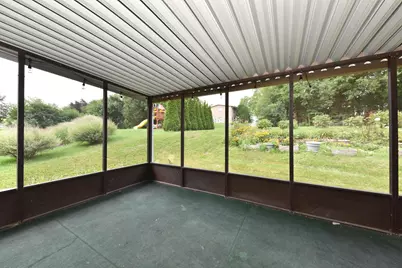 2751 N 118th St, Wauwatosa, WI 53222 - Photo 22