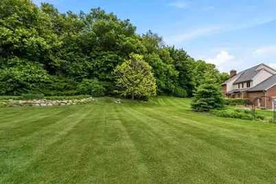 3230  Fordham Ct, Brookfield, WI 53005 - Photo 60