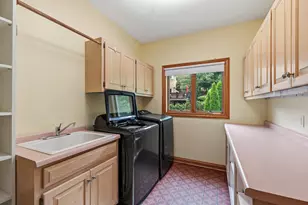 3230 Fordham Ct, Brookfield, WI 53005 - Photo 24
