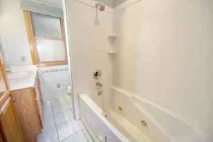 2419 S 81st St, West Allis, WI 53219 - Photo 24