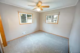 2419 S 81st St, West Allis, WI 53219 - Photo 26