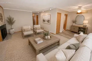 2419 S 81st St, West Allis, WI 53219 - Photo 10